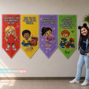 Painel em faixas dia do amigo